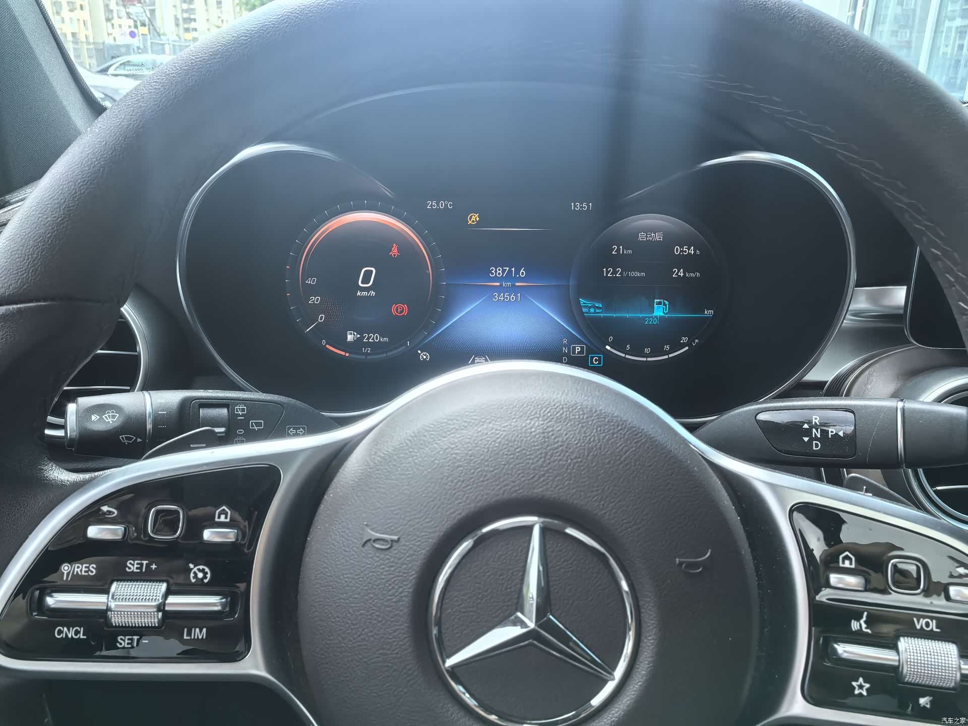 Mercedes-Benz GLC, 2022 12