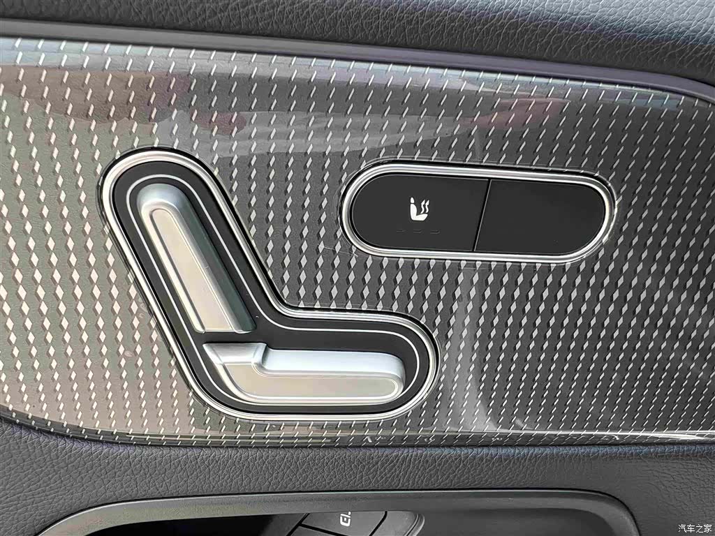 Mercedes-Benz GLB, 2021 10