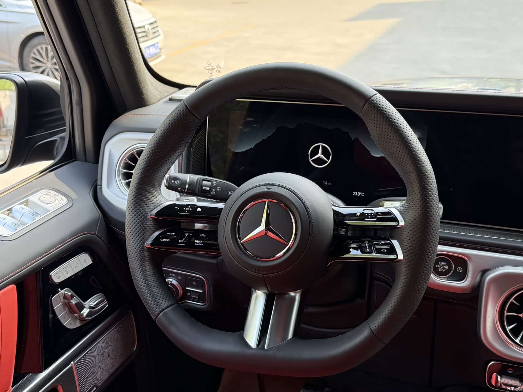 Mercedes-Benz G-Class, 1900 10