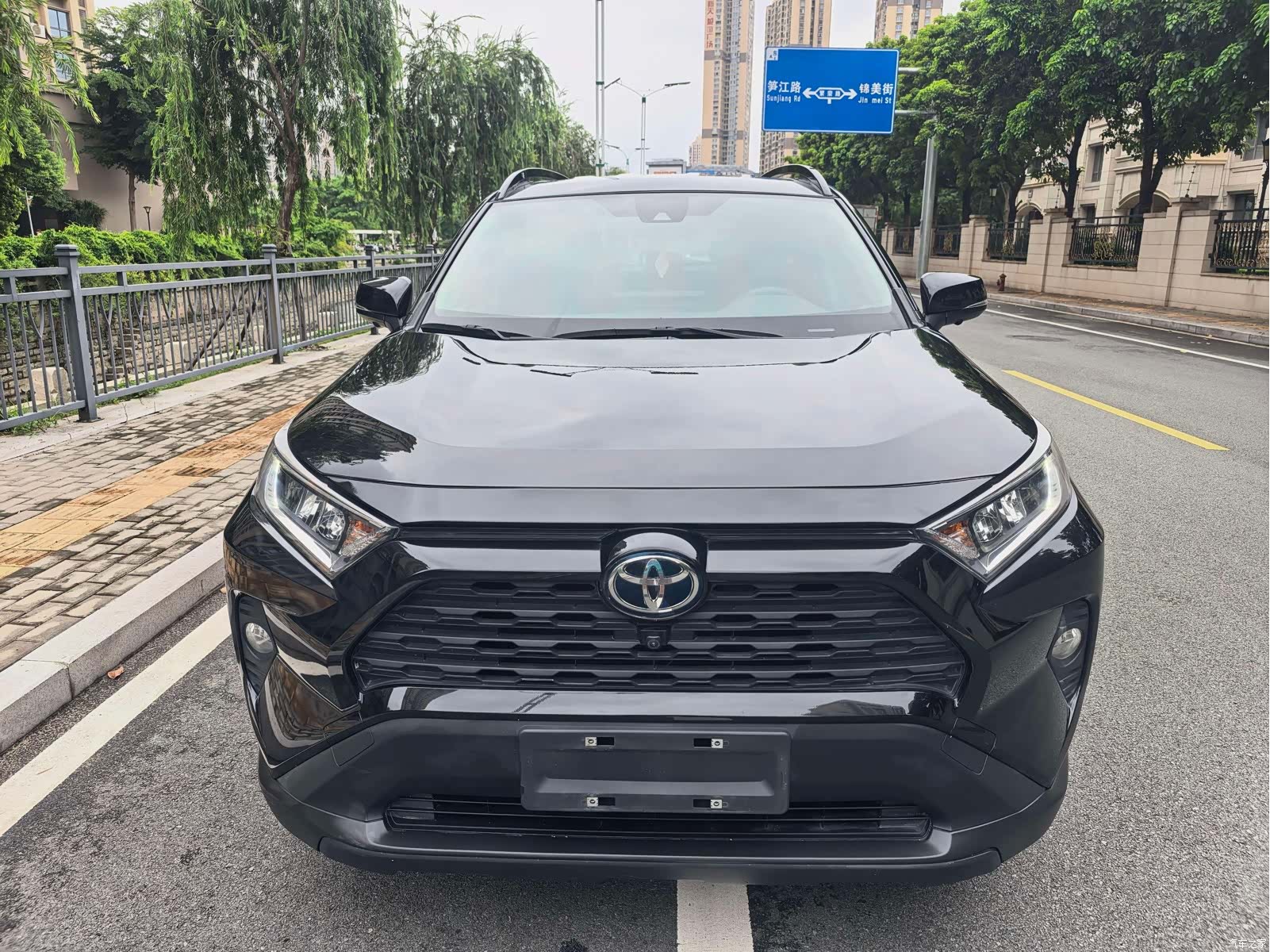 Toyota RAV4, 2021 2