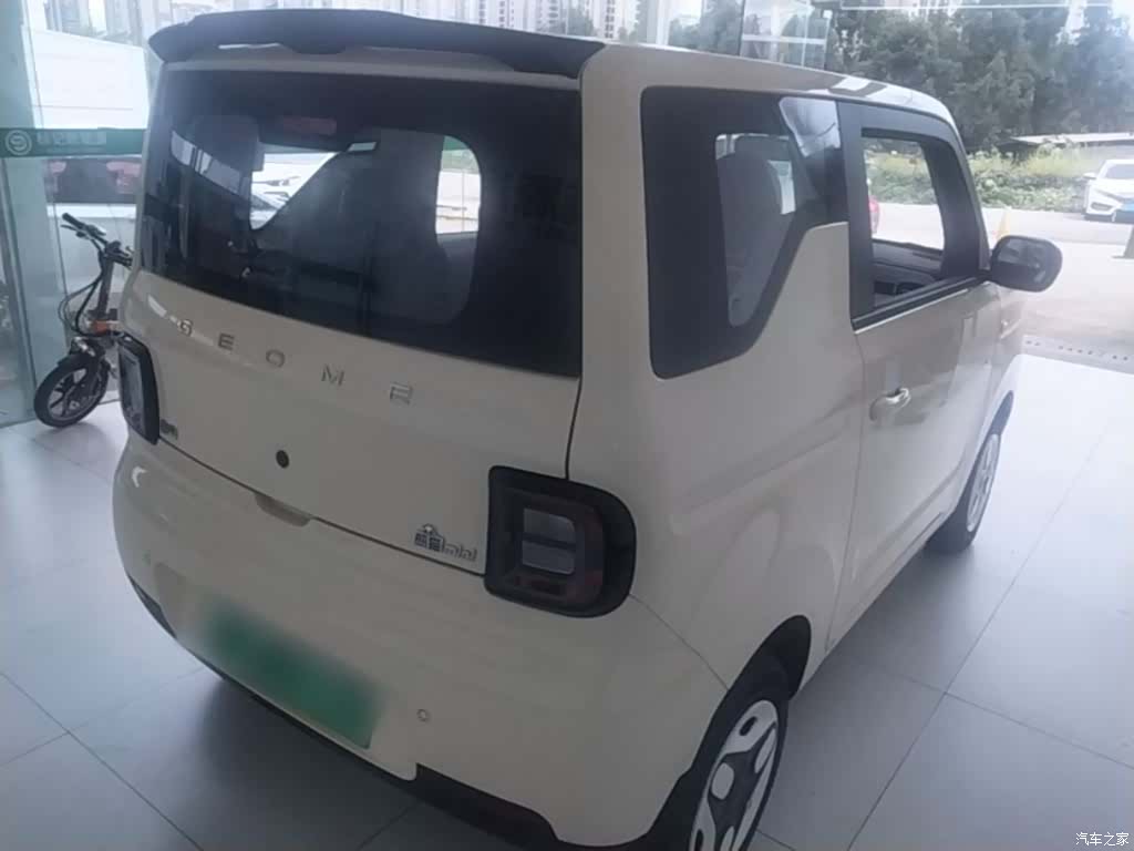 Geely Panda, 2025 7