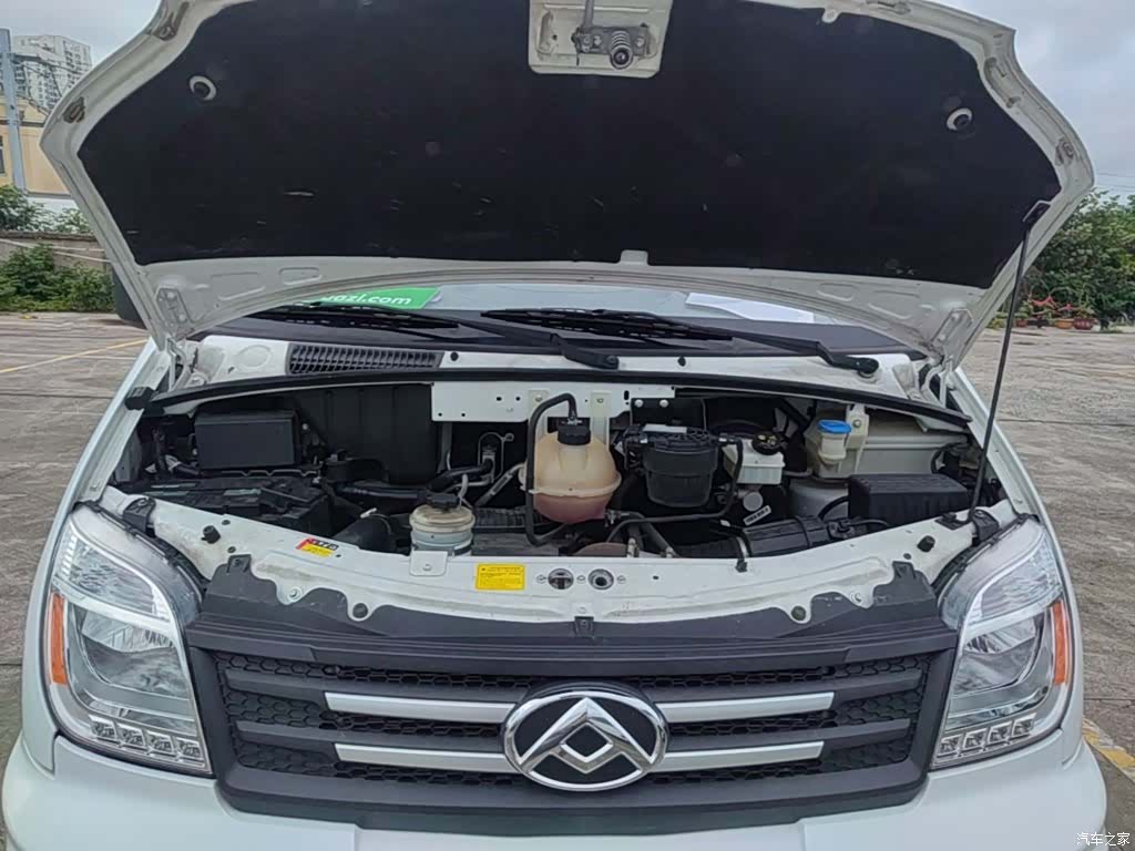 Maxus V80, 2023 16