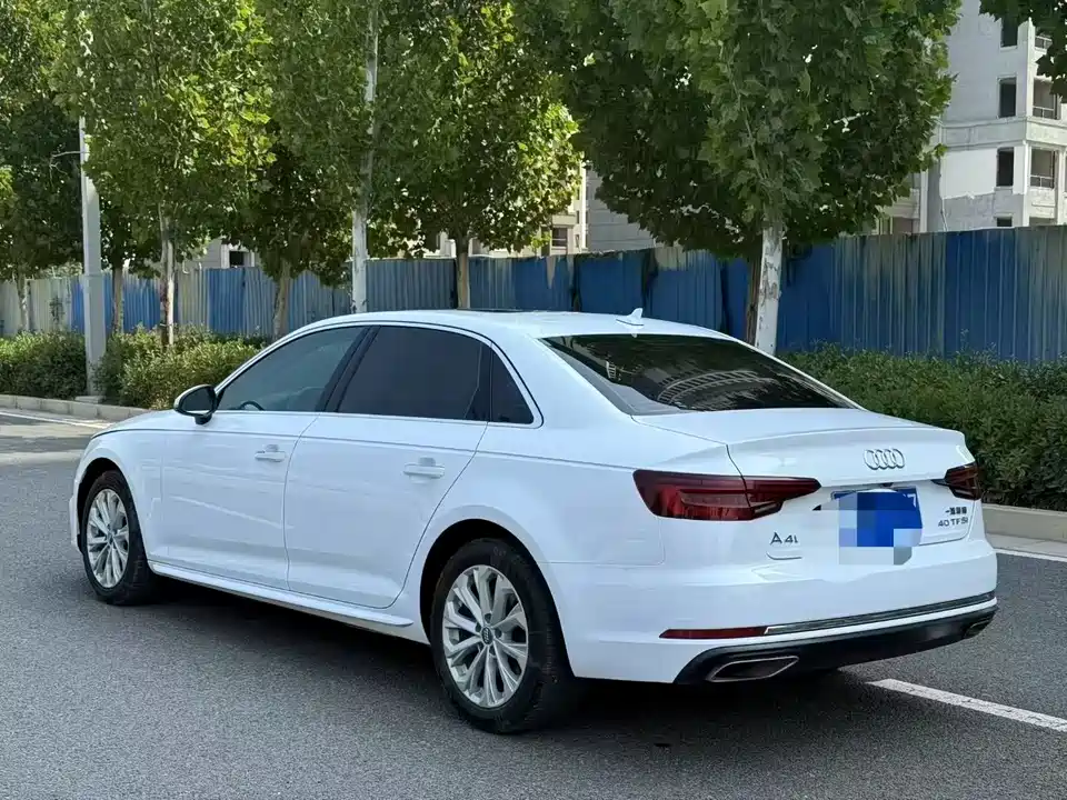 Audi A4L