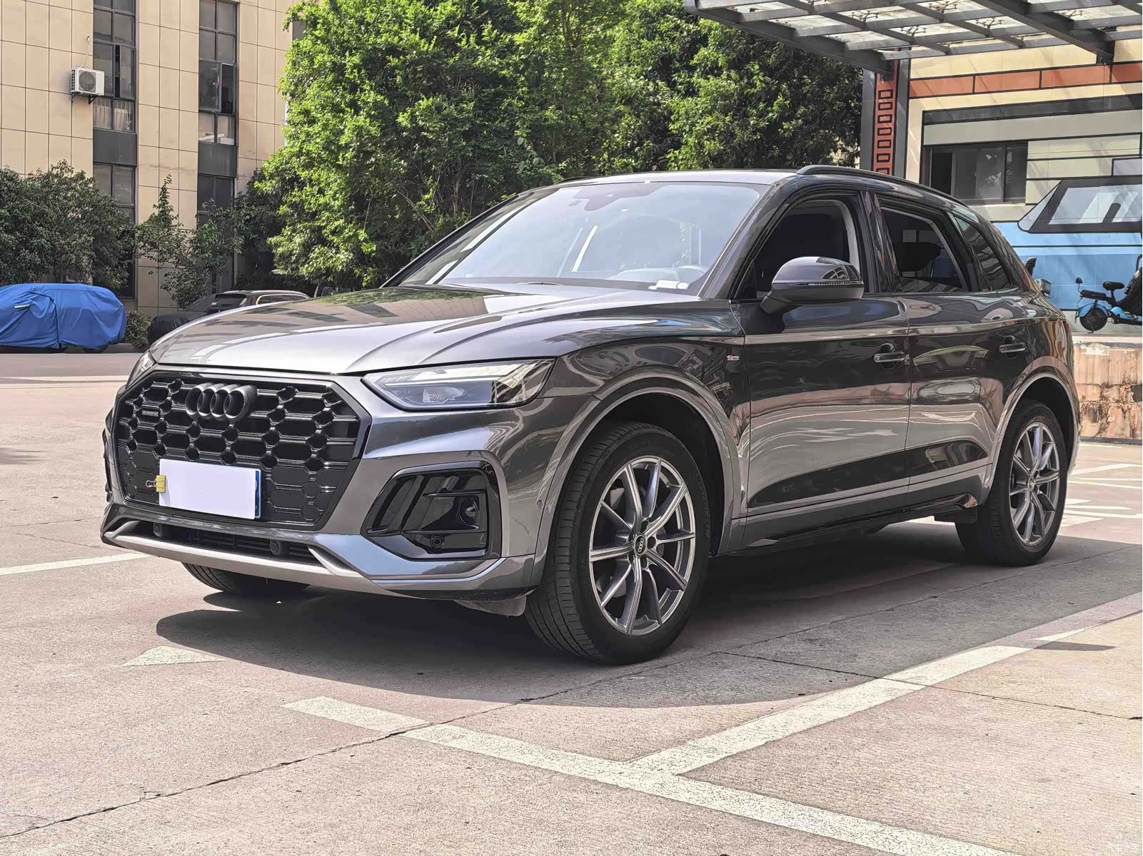 Audi Q5L, 2023 1