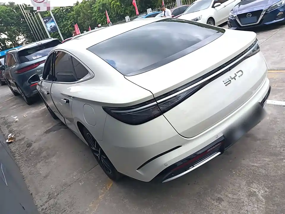 BYD seal