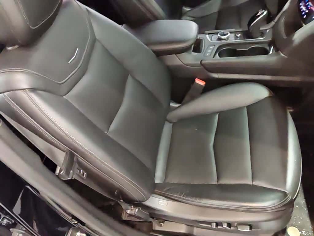 Cadillac XT5, 2020 25