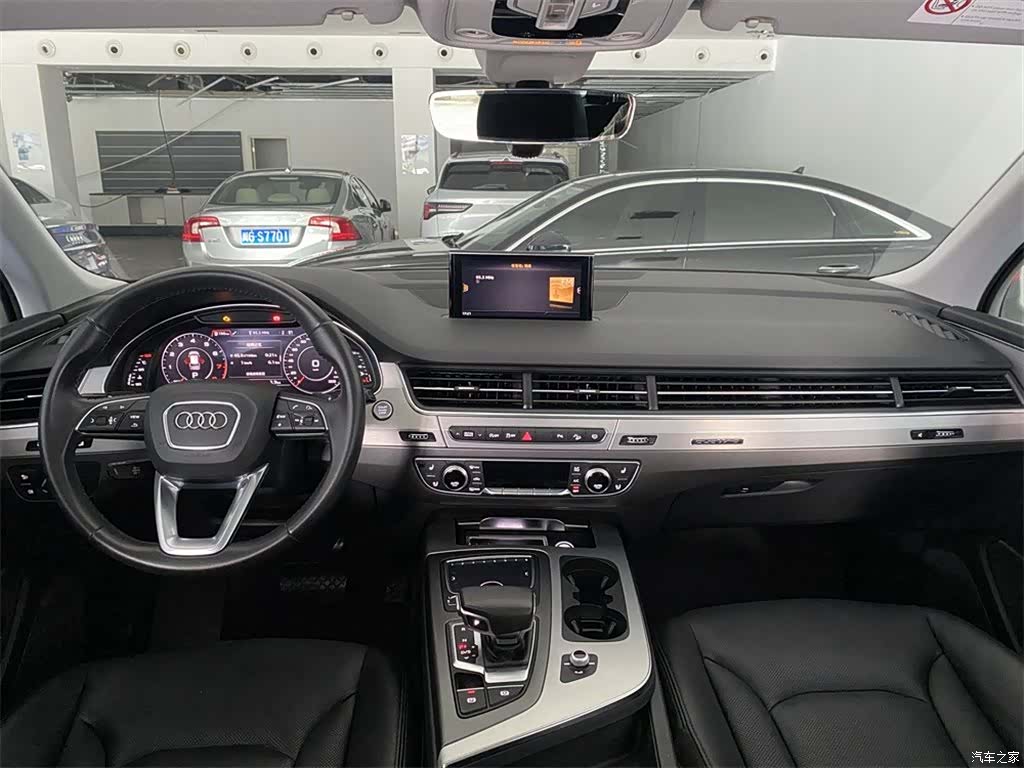Audi Q7, 2019 6