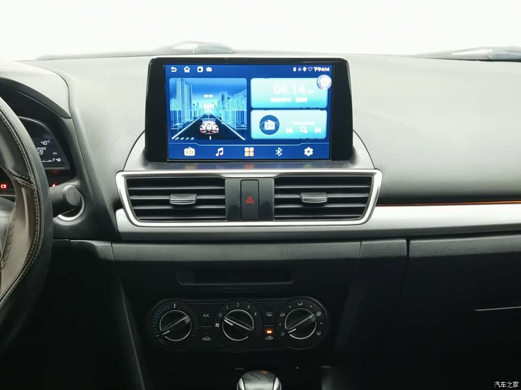 Mazda Mazda3, 2016 12