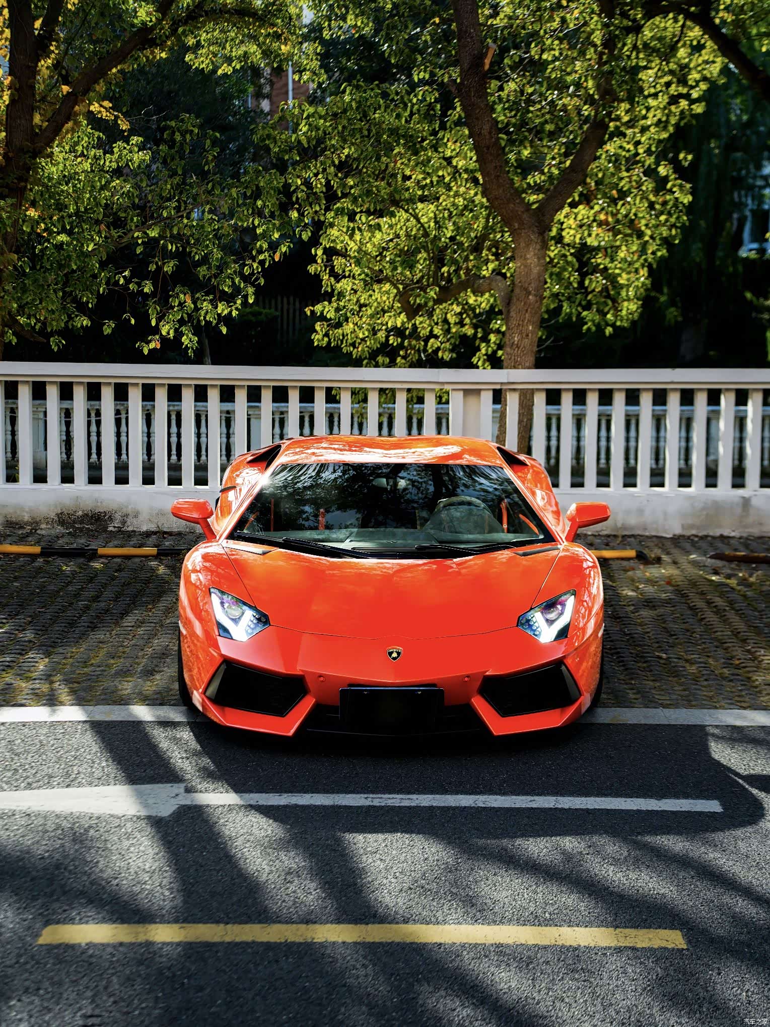 Lamborghini Aventador, 2012 3