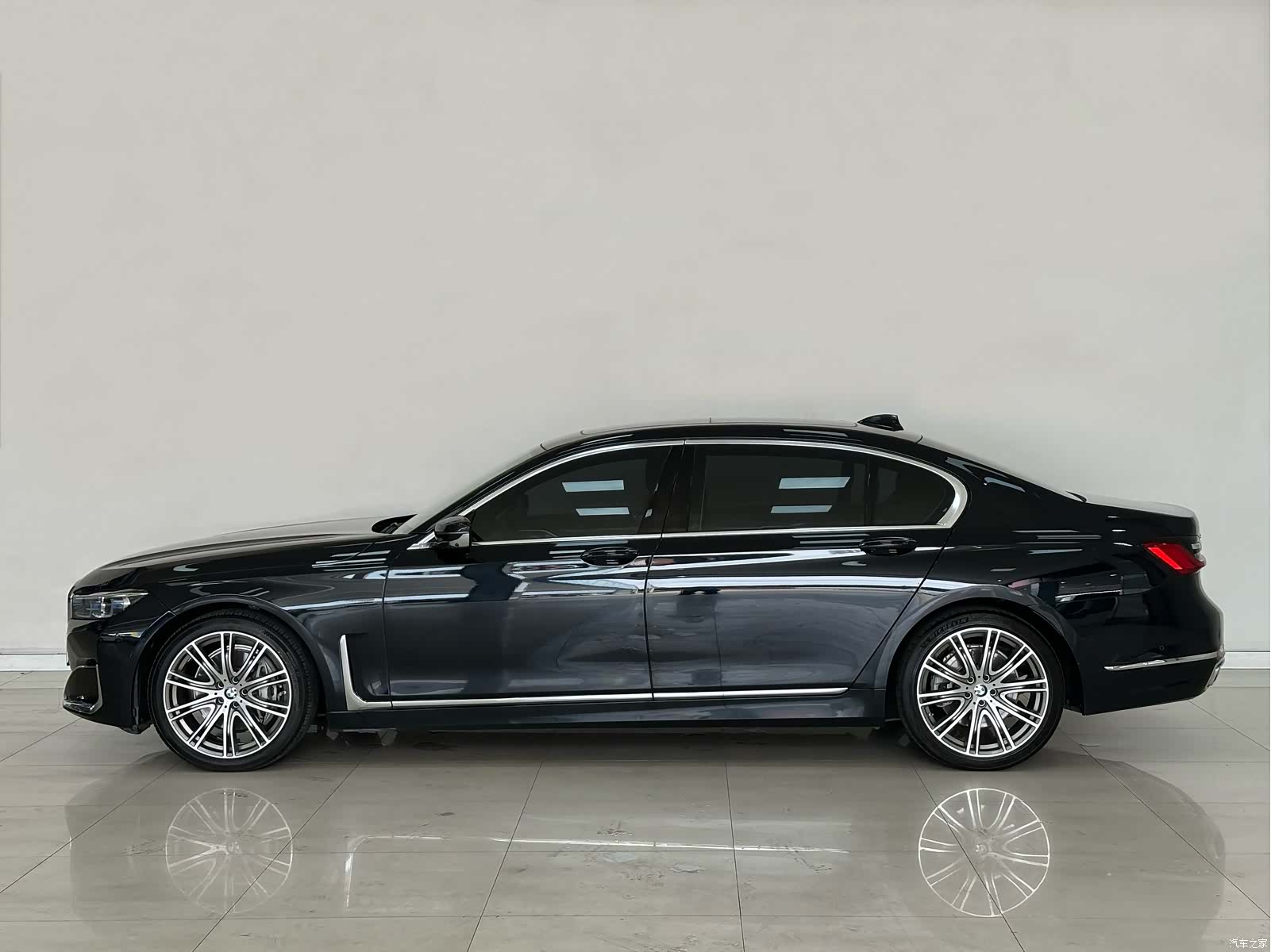 BMW 7 Series, 2022 4