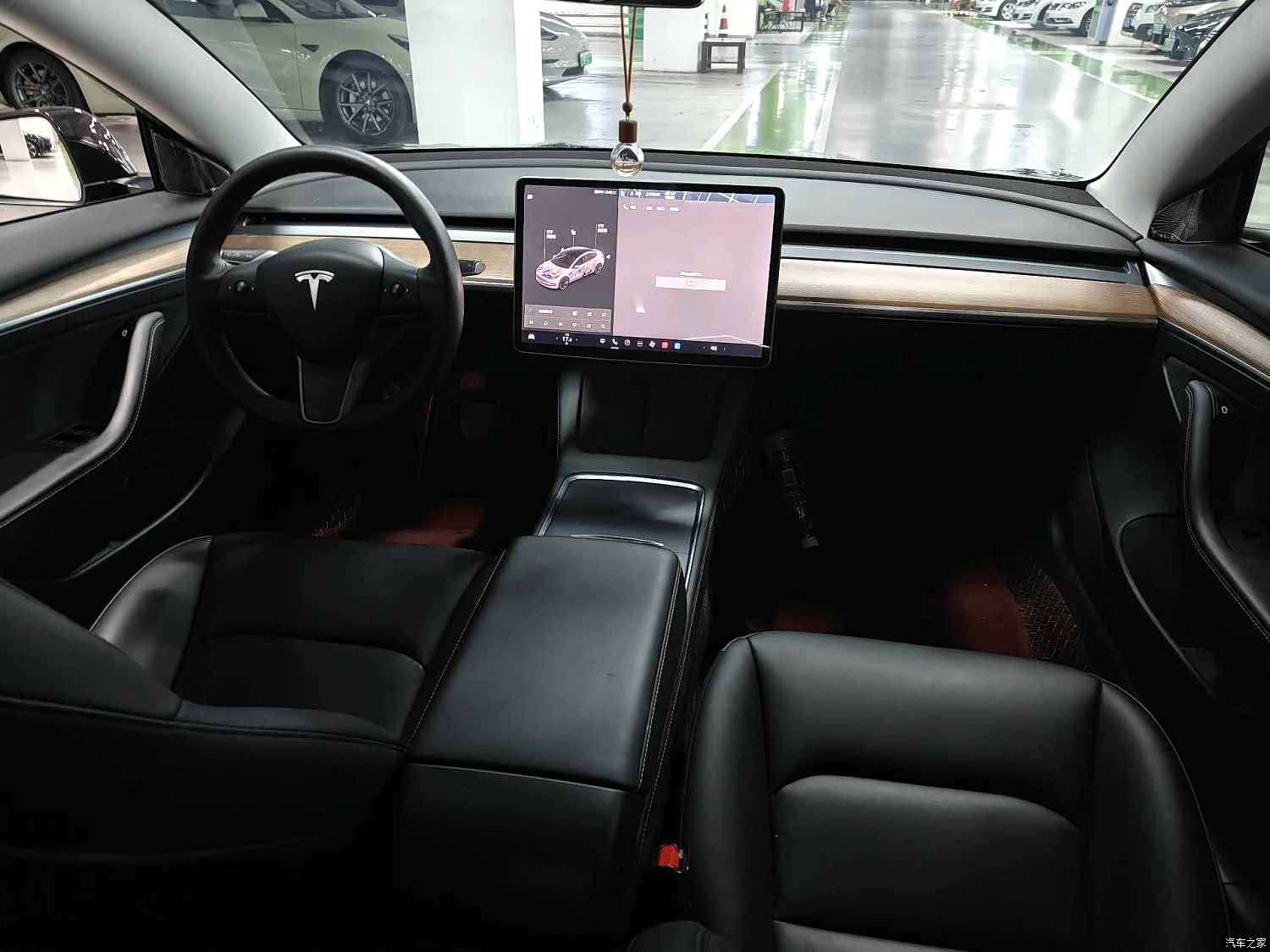 Tesla Model 3, 2021 все фото