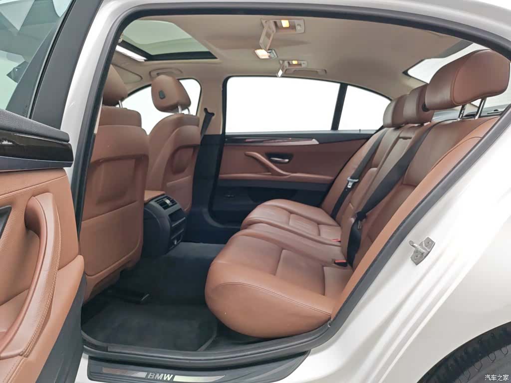 BMW 5 Series, 2016 15