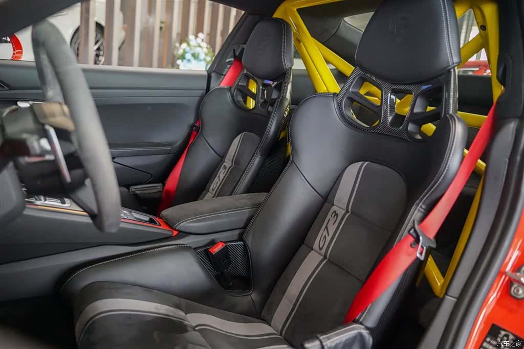 Porsche 911, 2018 12