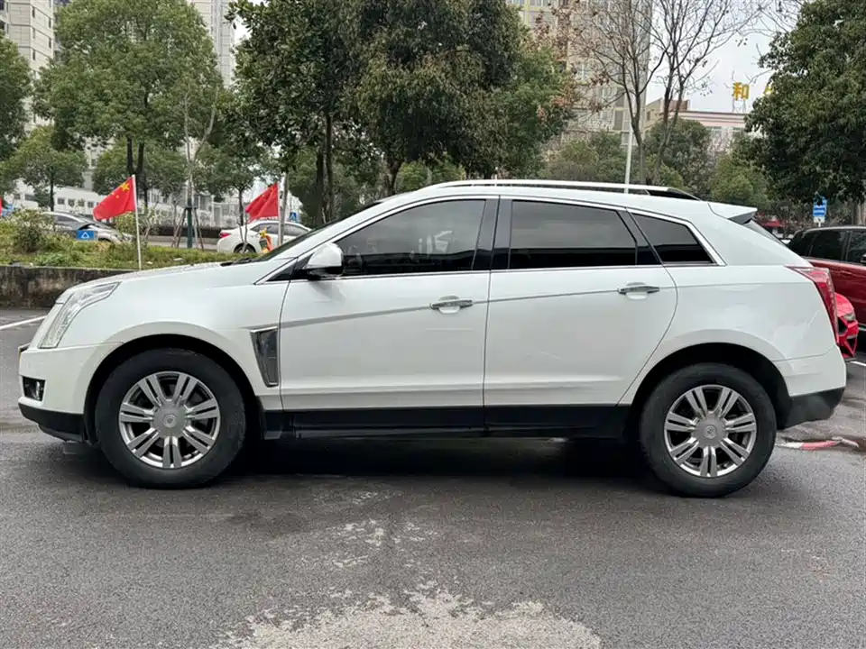 Cadillac SRX