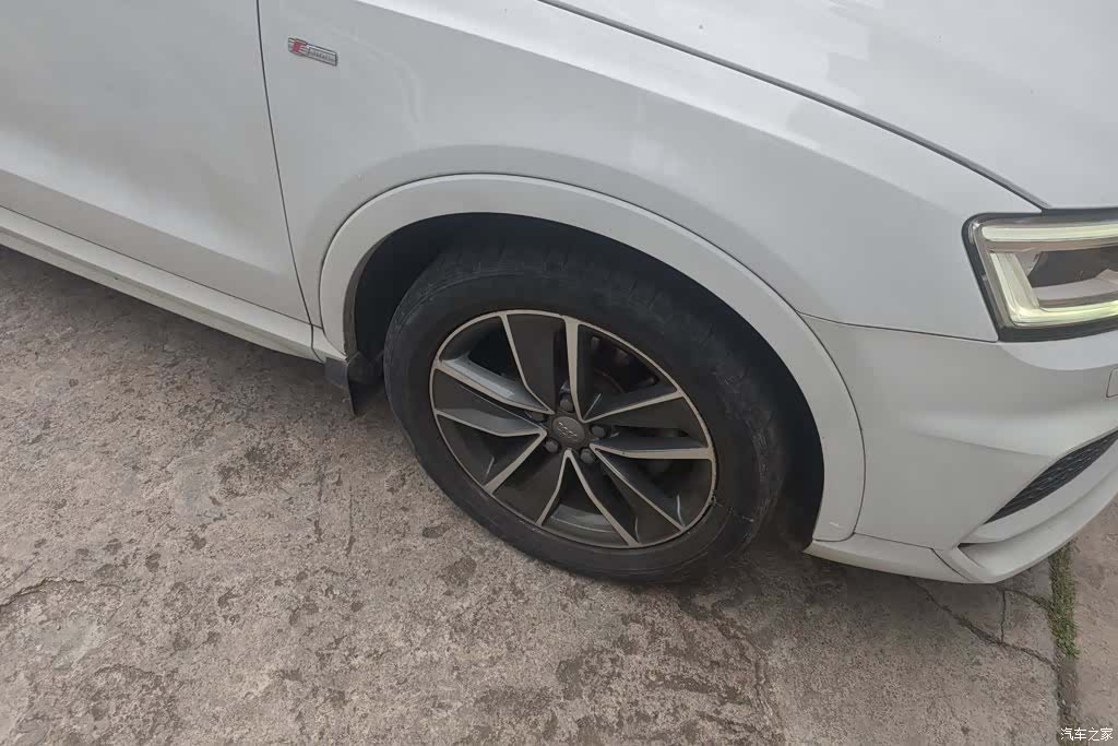 Audi Q3, 2019 6