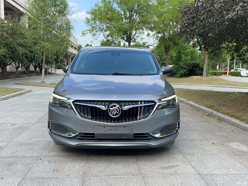 Buick GL6, 2018 4