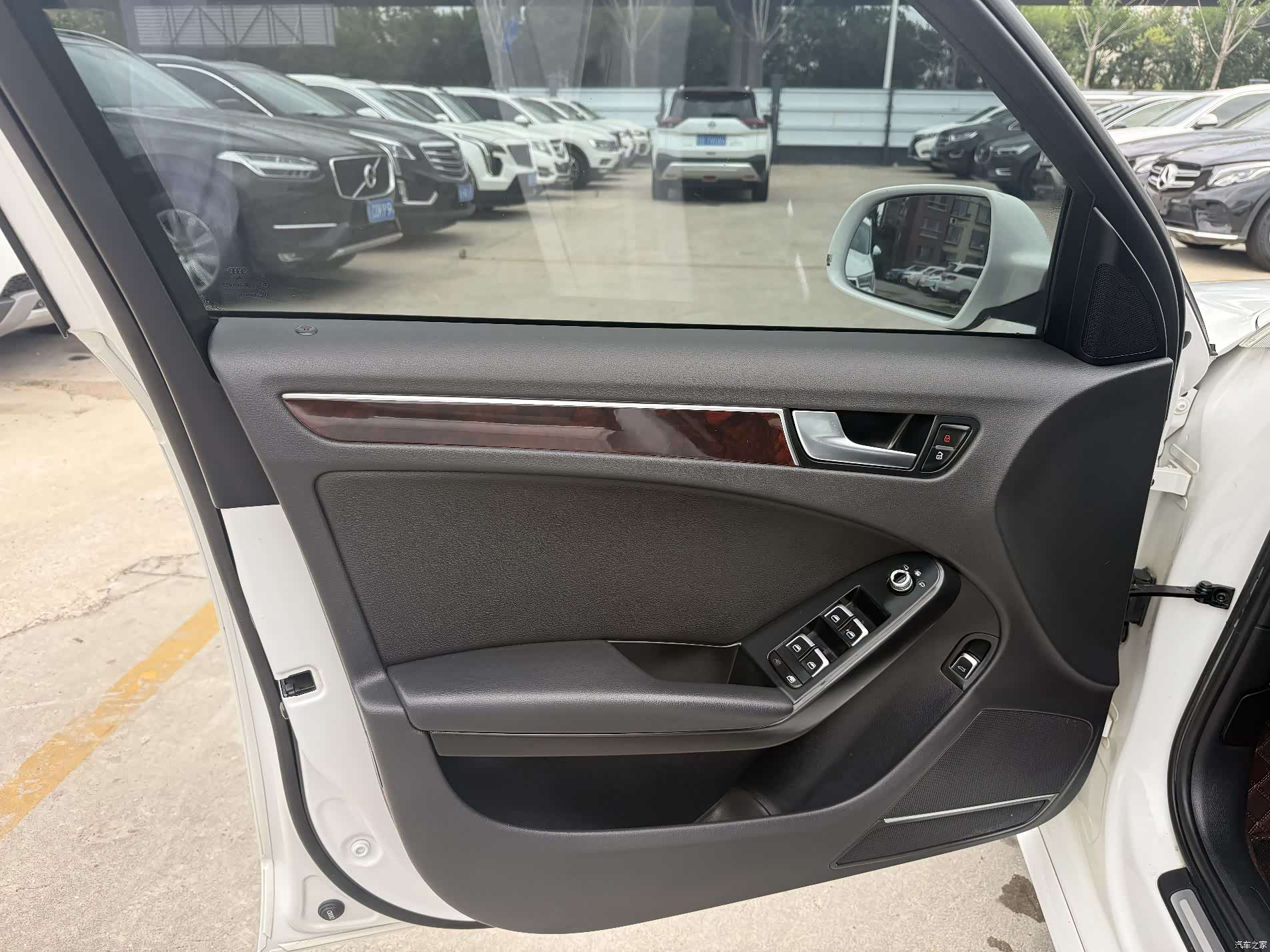 Audi A4L, 2014 3