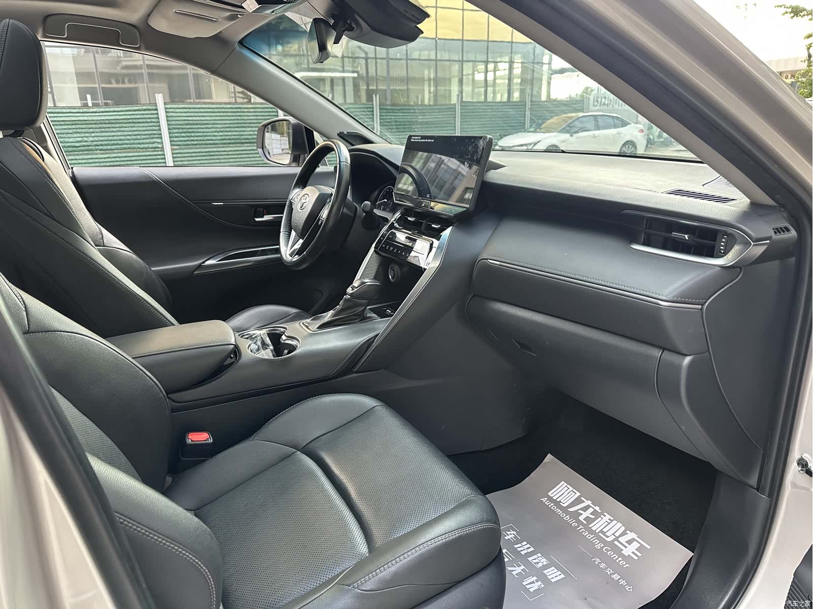 Toyota Venza, 2023 22