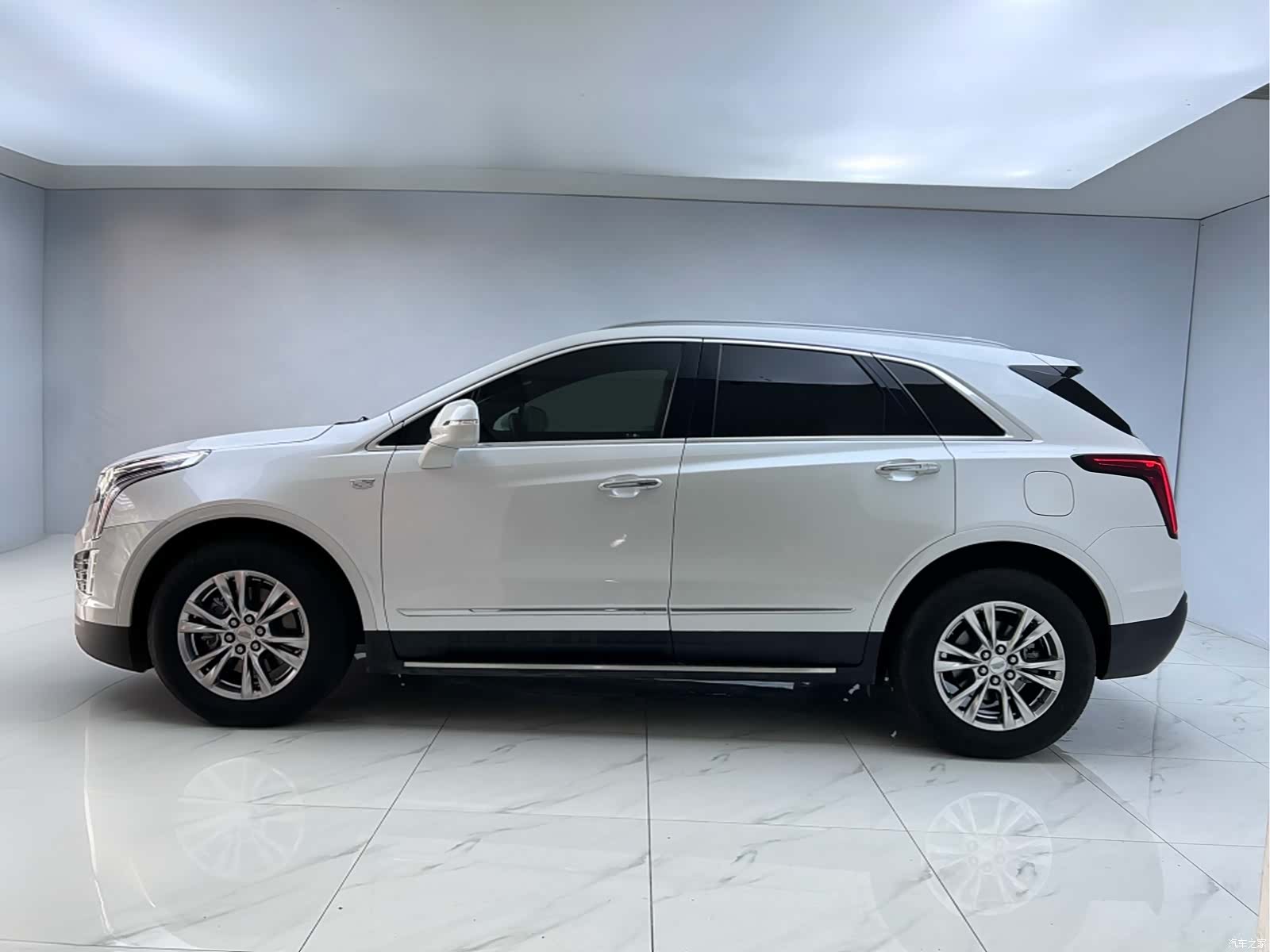 Cadillac XT5, 2021 4