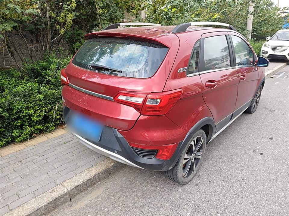 BAIC Shenbao X25 BAIC Shenbao X25