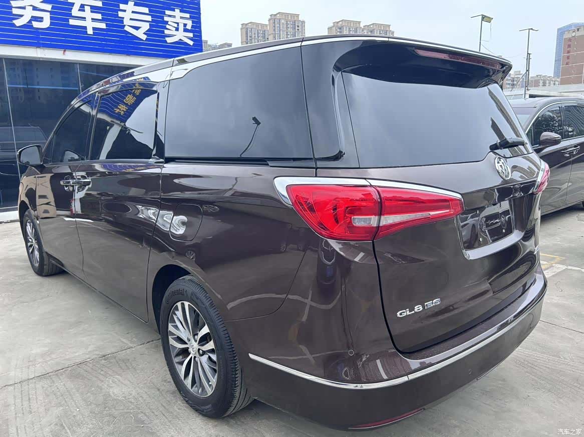 Buick GL8, 2021 8