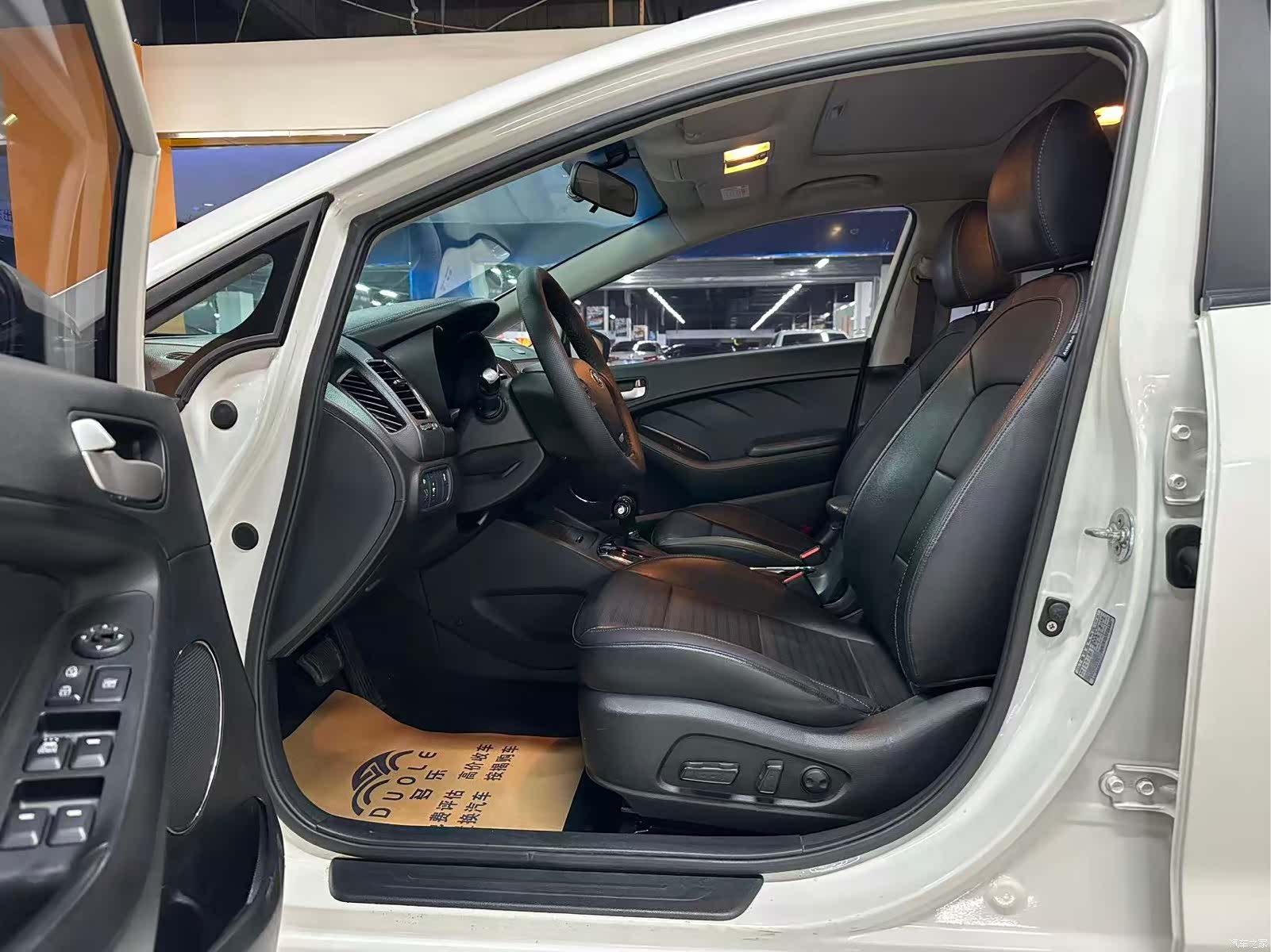 Kia K3, 2018 все фото