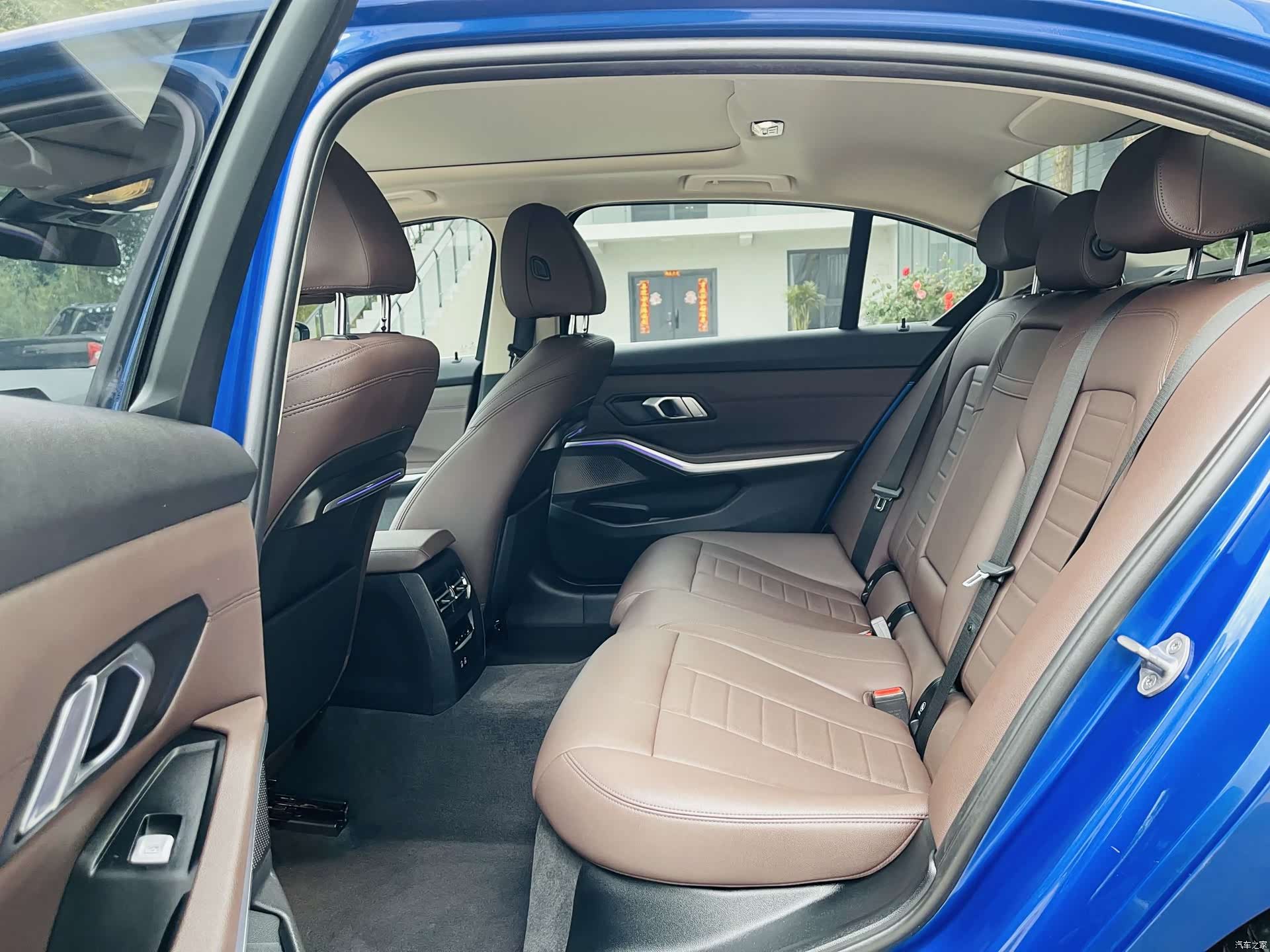 BMW 3 Series, 2020 12