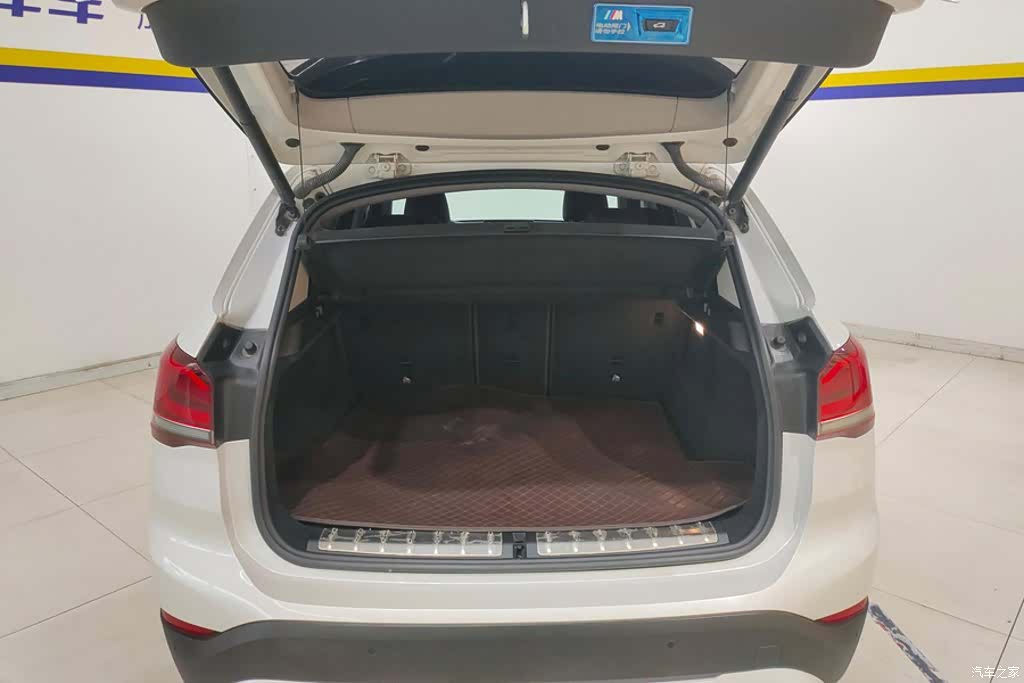 BMW X1, 2020 4