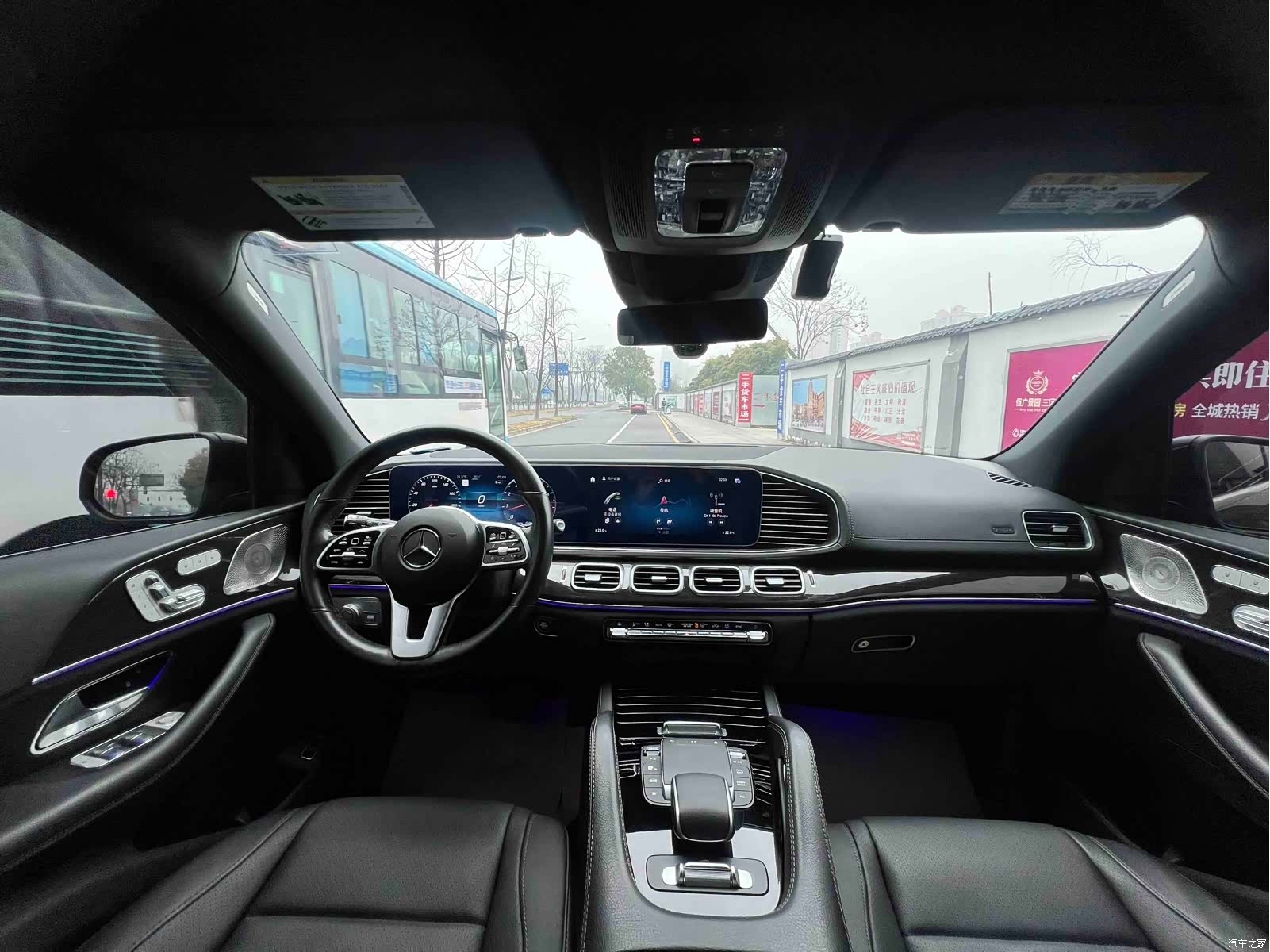Mercedes-Benz GLS, 2022 11