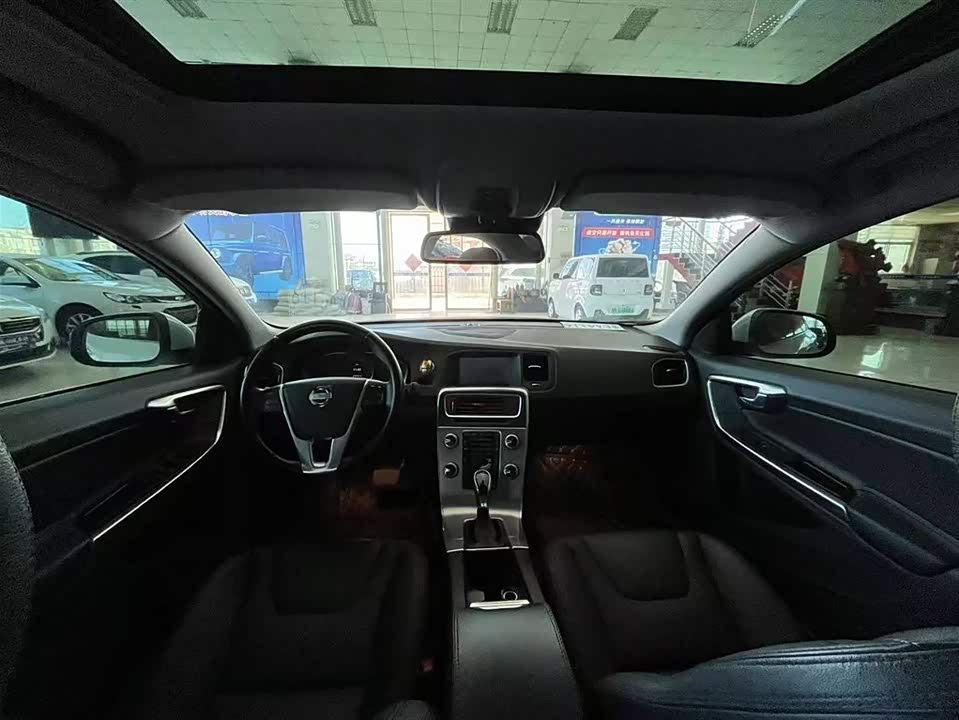 Volvo S60