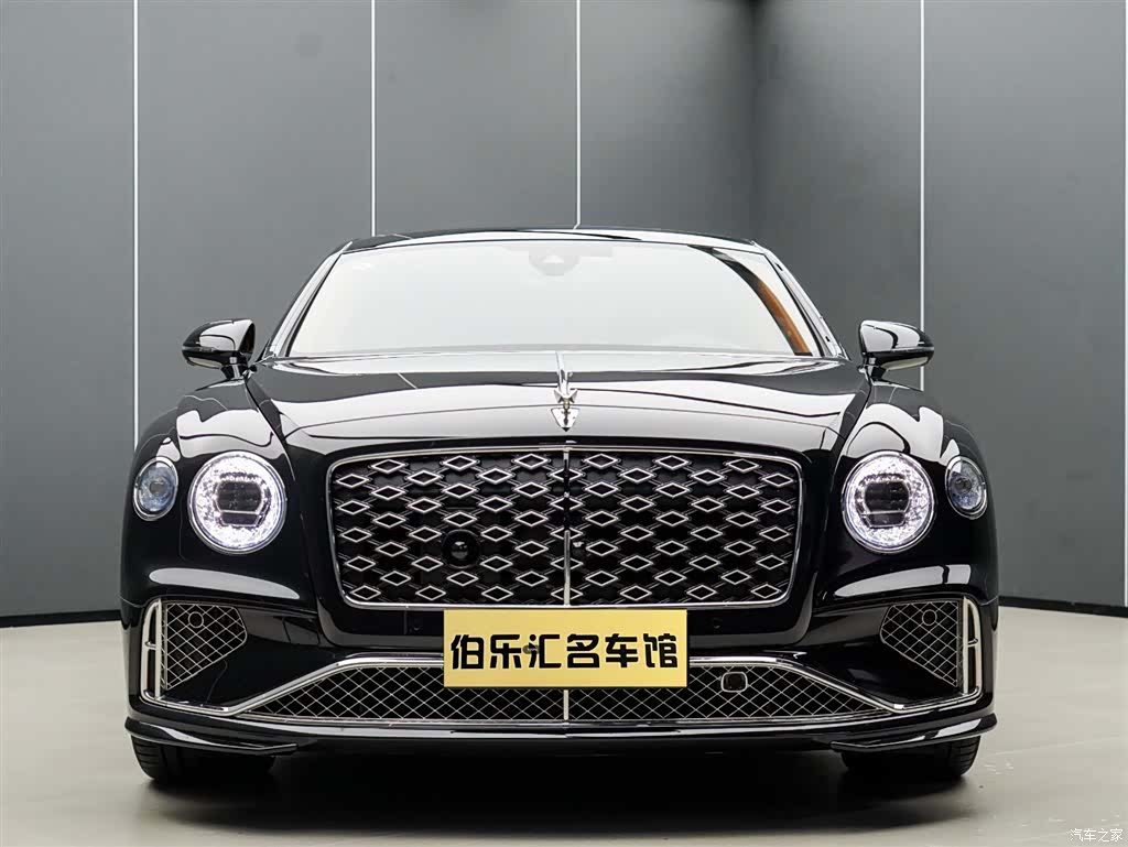 Bentley Flying Spur, 2026 3
