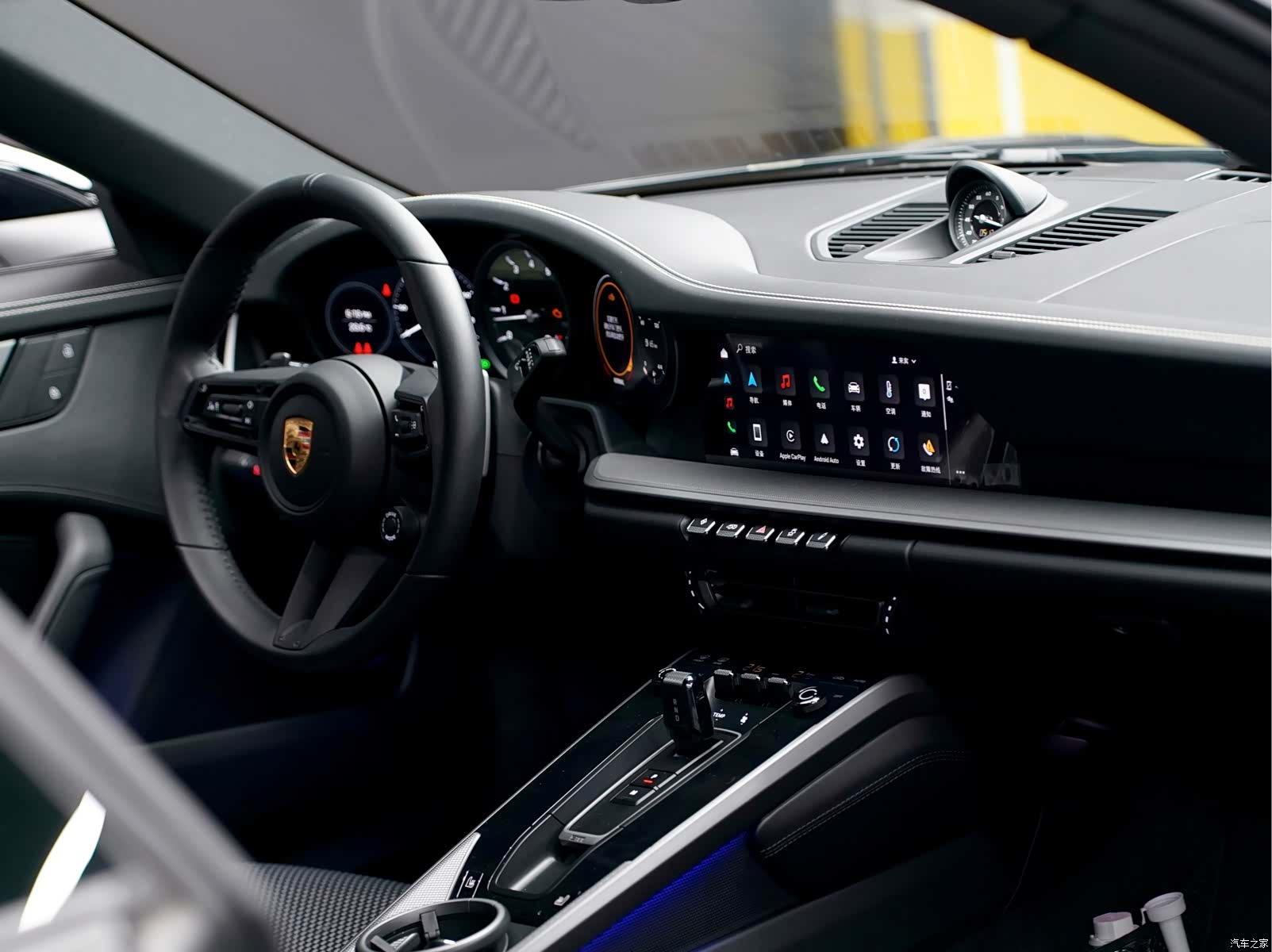 Porsche 911, 2022 10