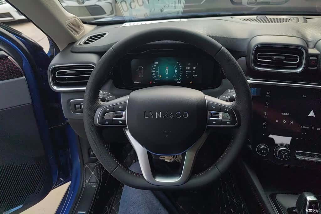 Lynk & Co 01, 2019 15