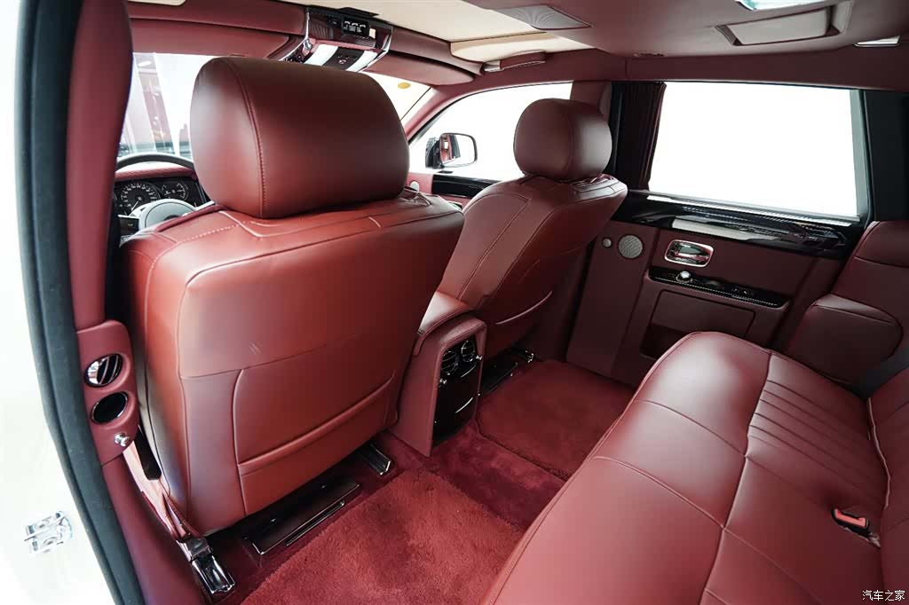 Rolls-Royce Phantom, 2012 15