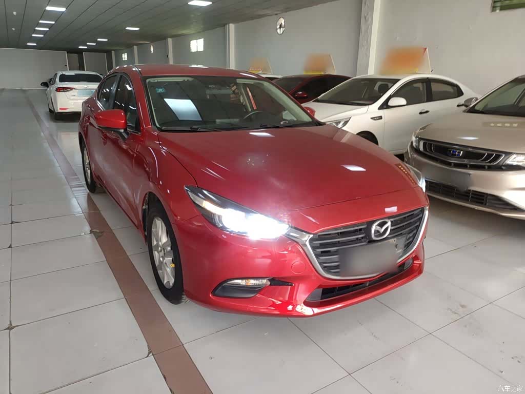 Mazda Mazda3, 2019 4