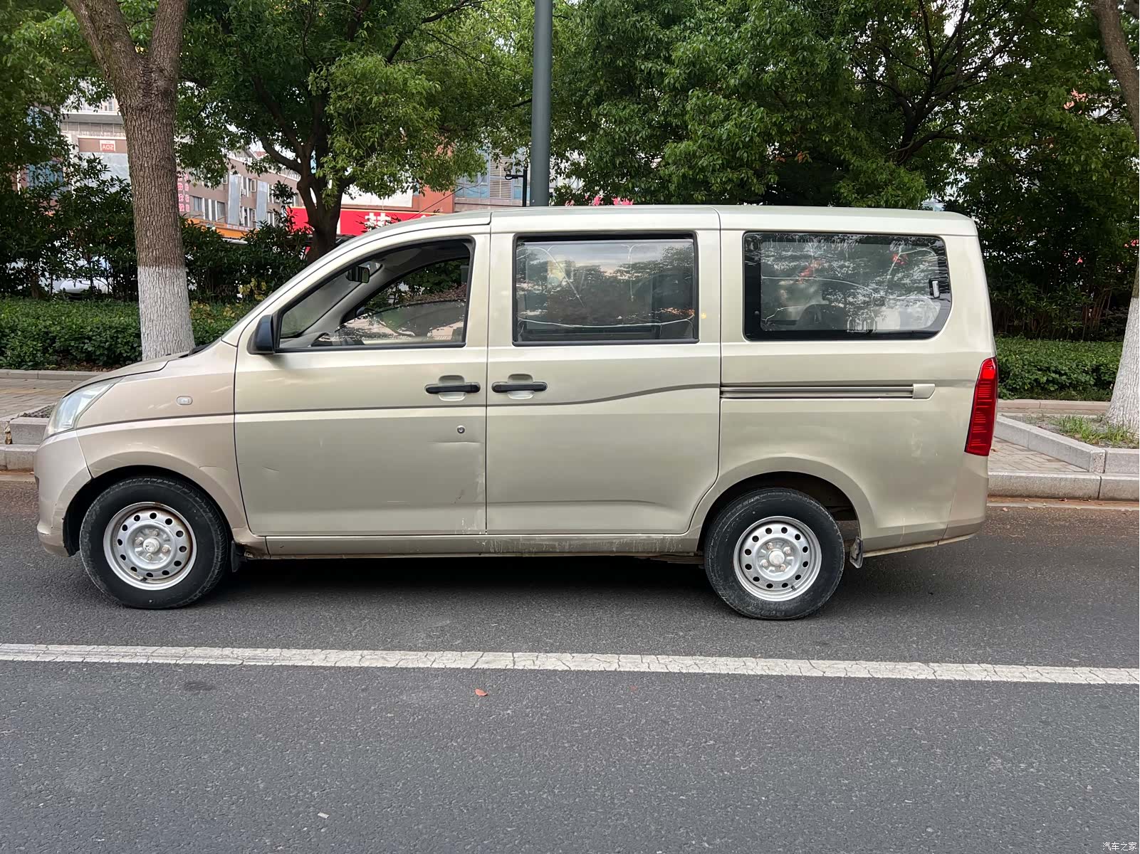 Wuling V, 2017 7