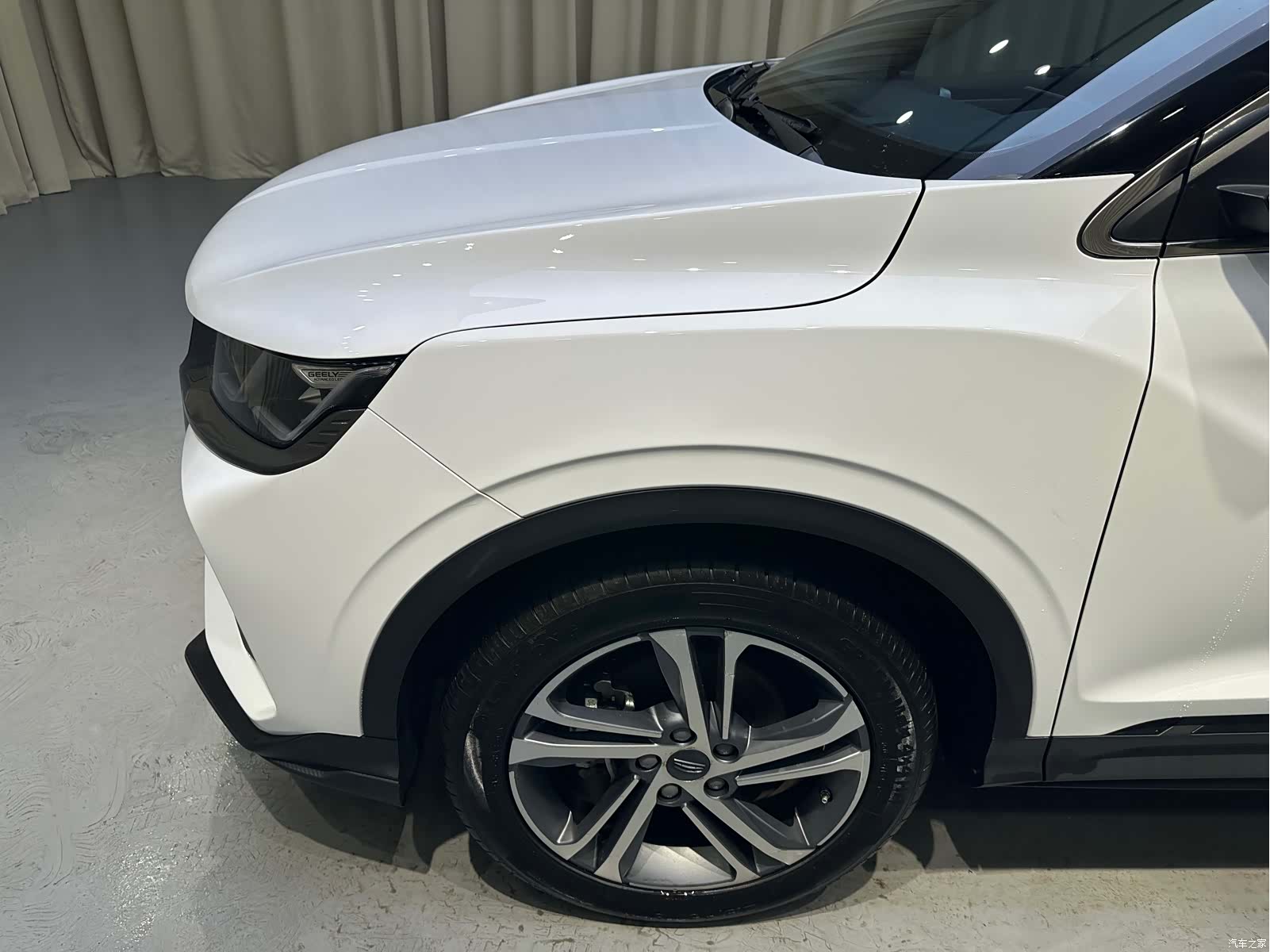 Geely Coolray, 2022 20