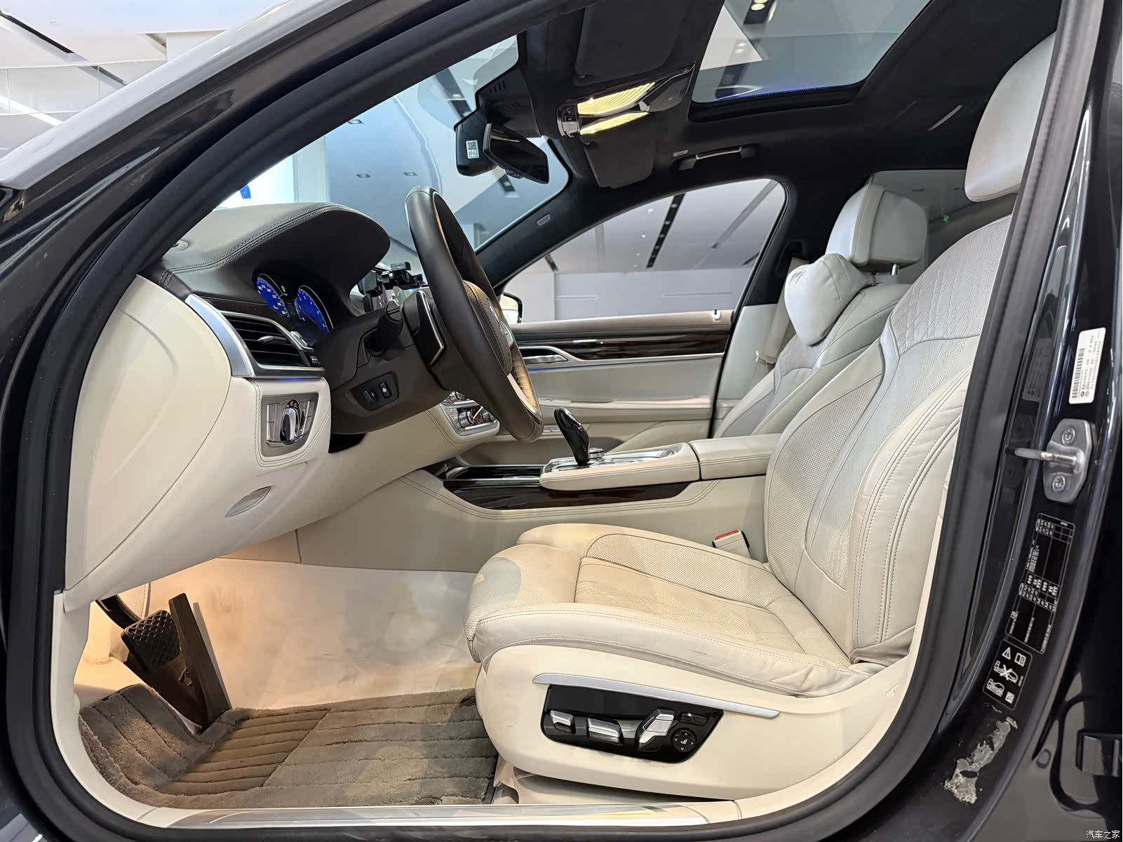 BMW 7 Series, 2015 6