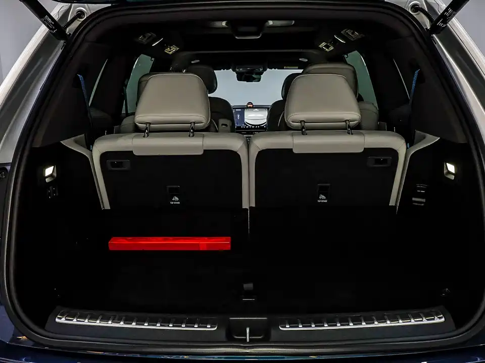 AITO Ask the world M9