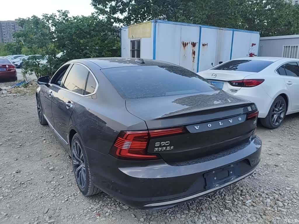 Volvo S90, 2021 все фото