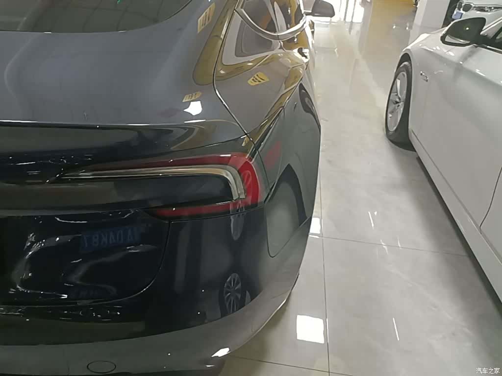 Tesla Model 3, 2024 8