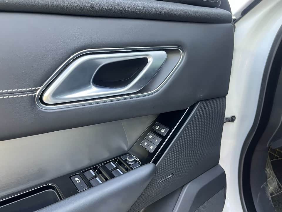 Land Rover Range Rover Star Pulse