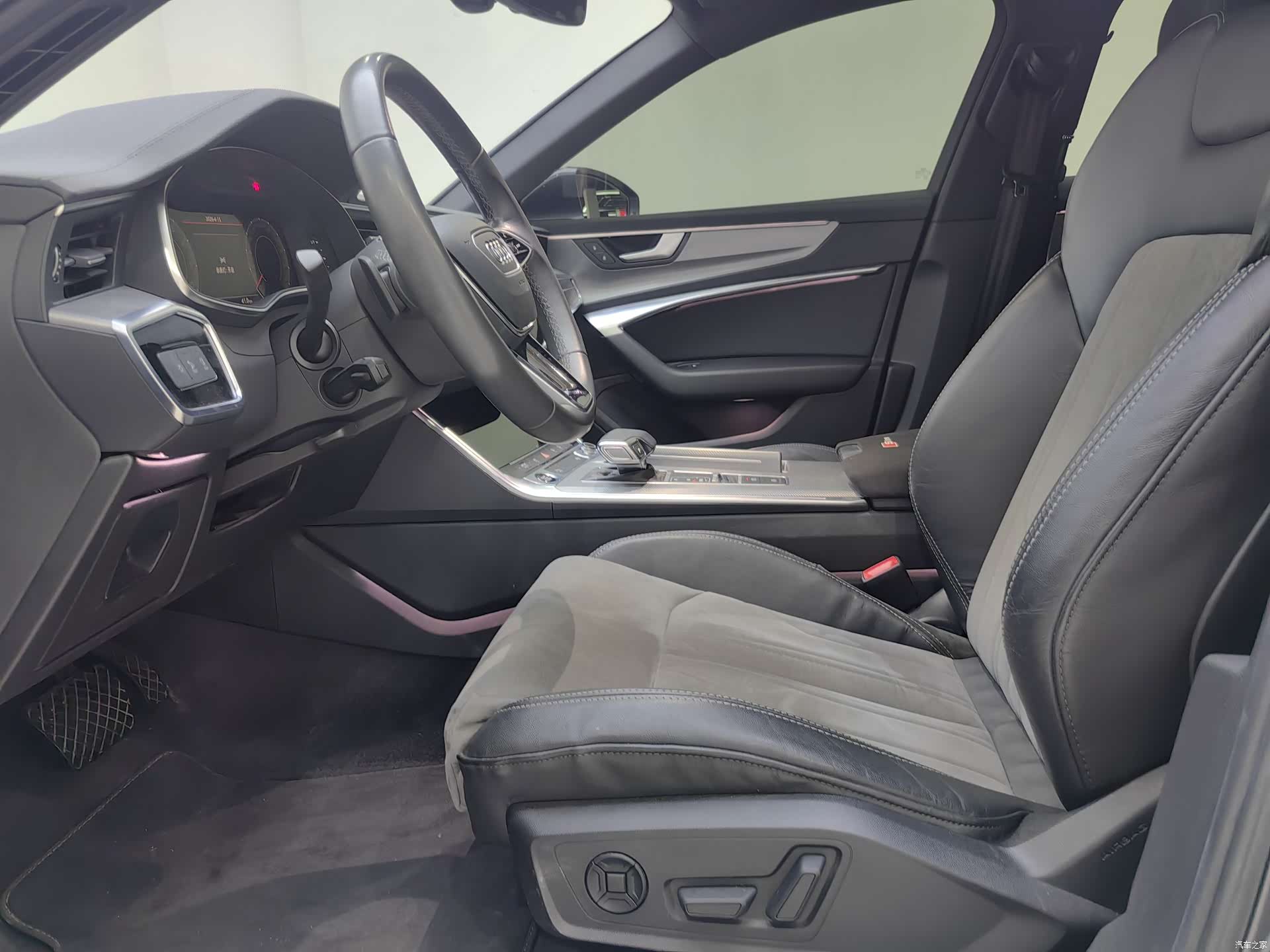 Audi A6L, 2022 14