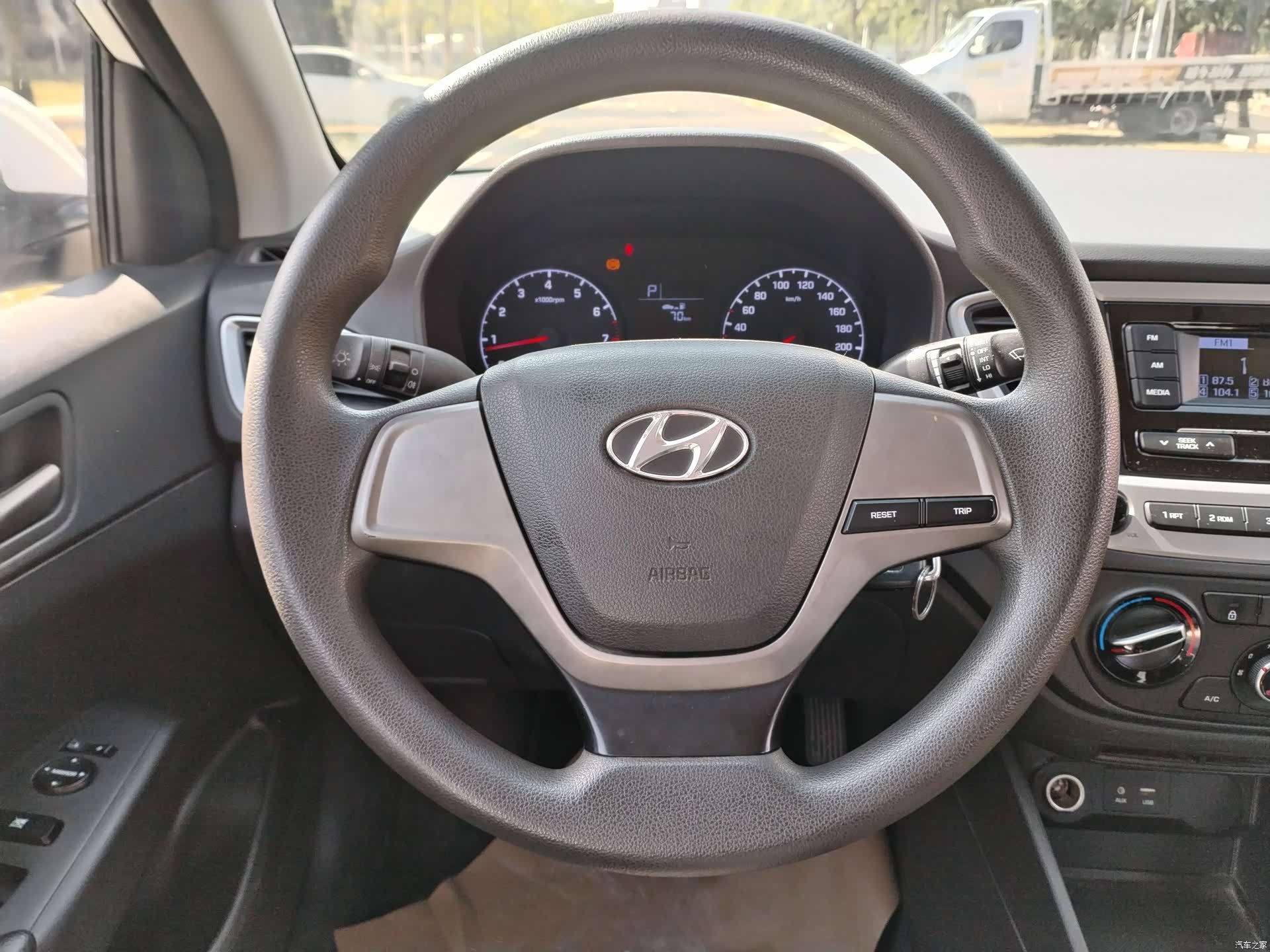 Hyundai GLS, 2017 19