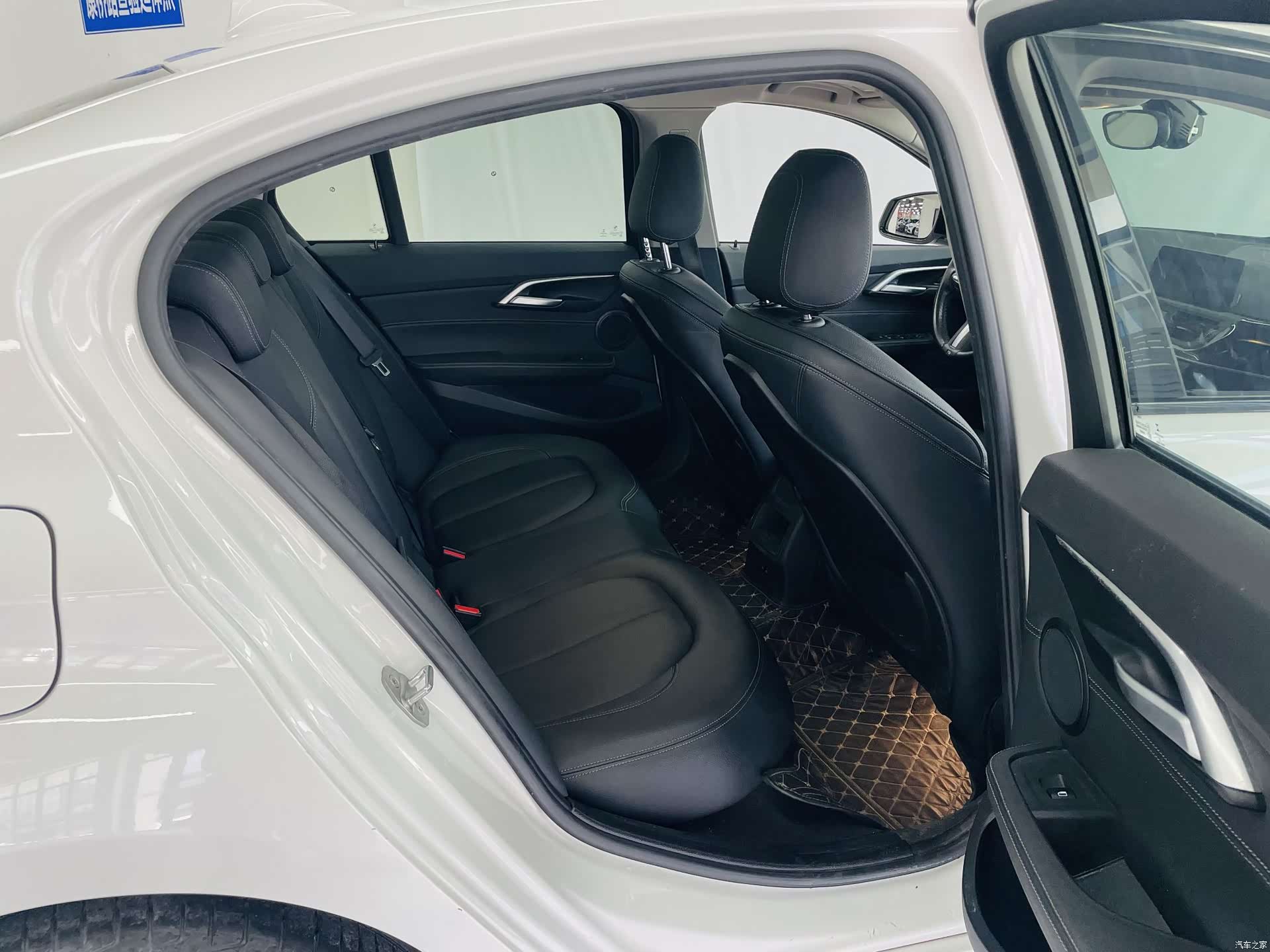 BMW 1 Series, 2020 12