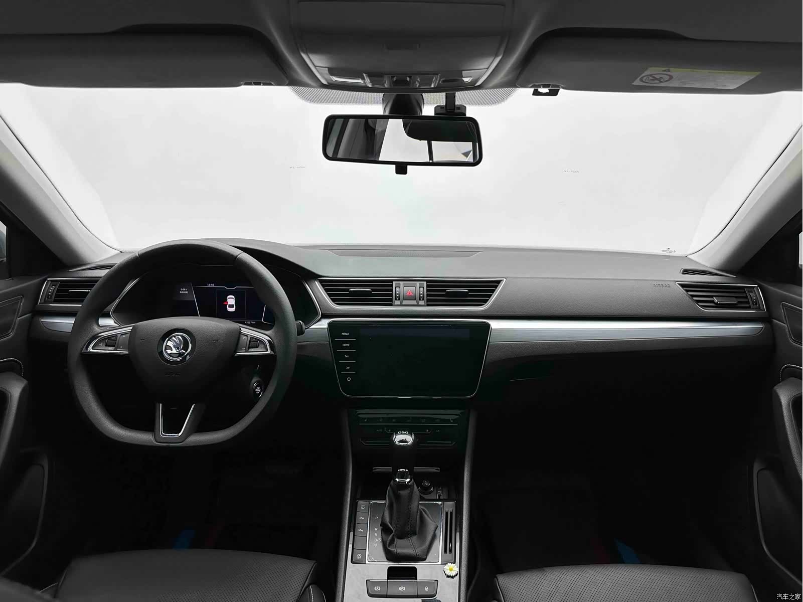 Skoda Superb, 2022 15