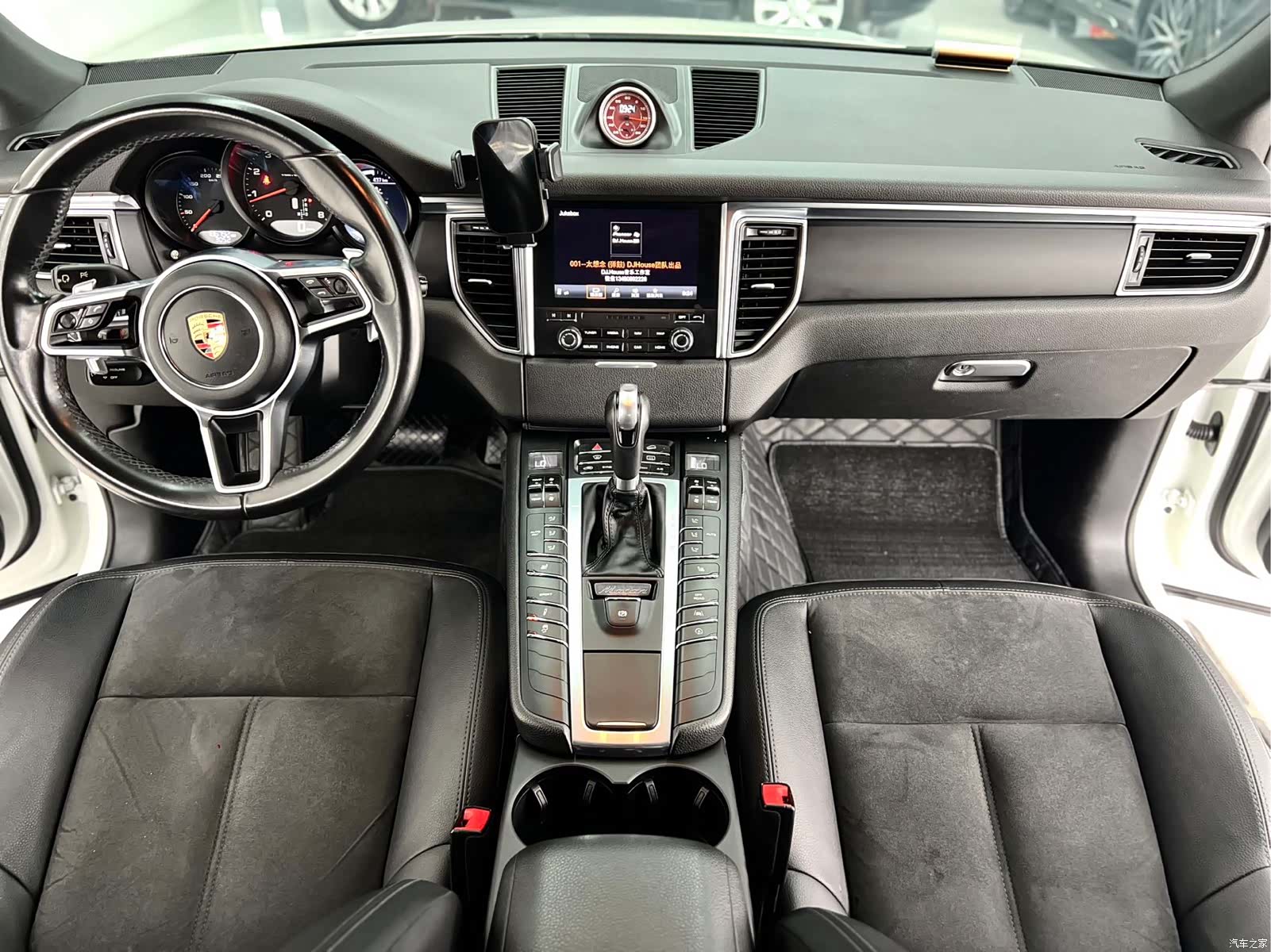 Porsche Macan, 2018 11