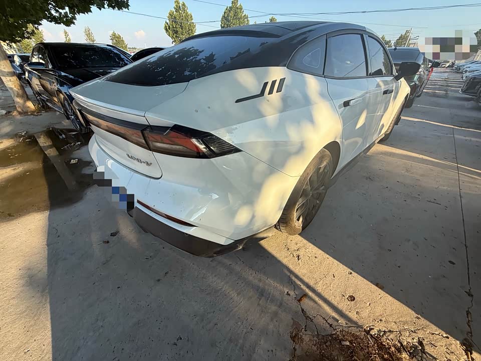 Changan UNI-V
