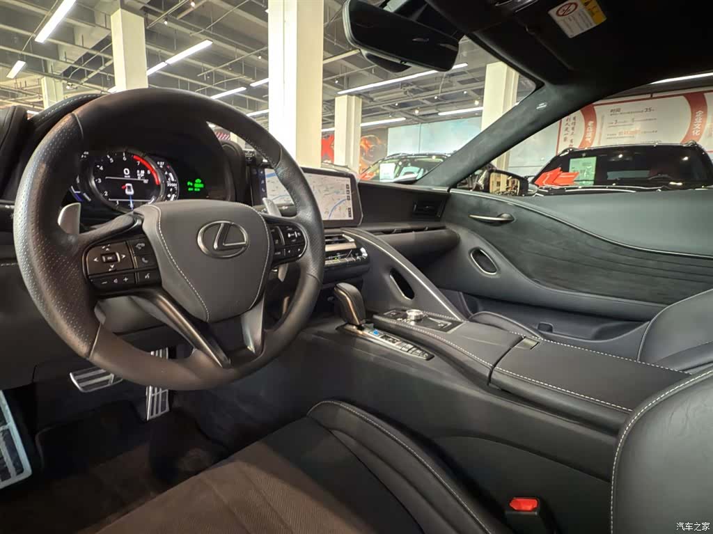 Lexus LC, 2023 23