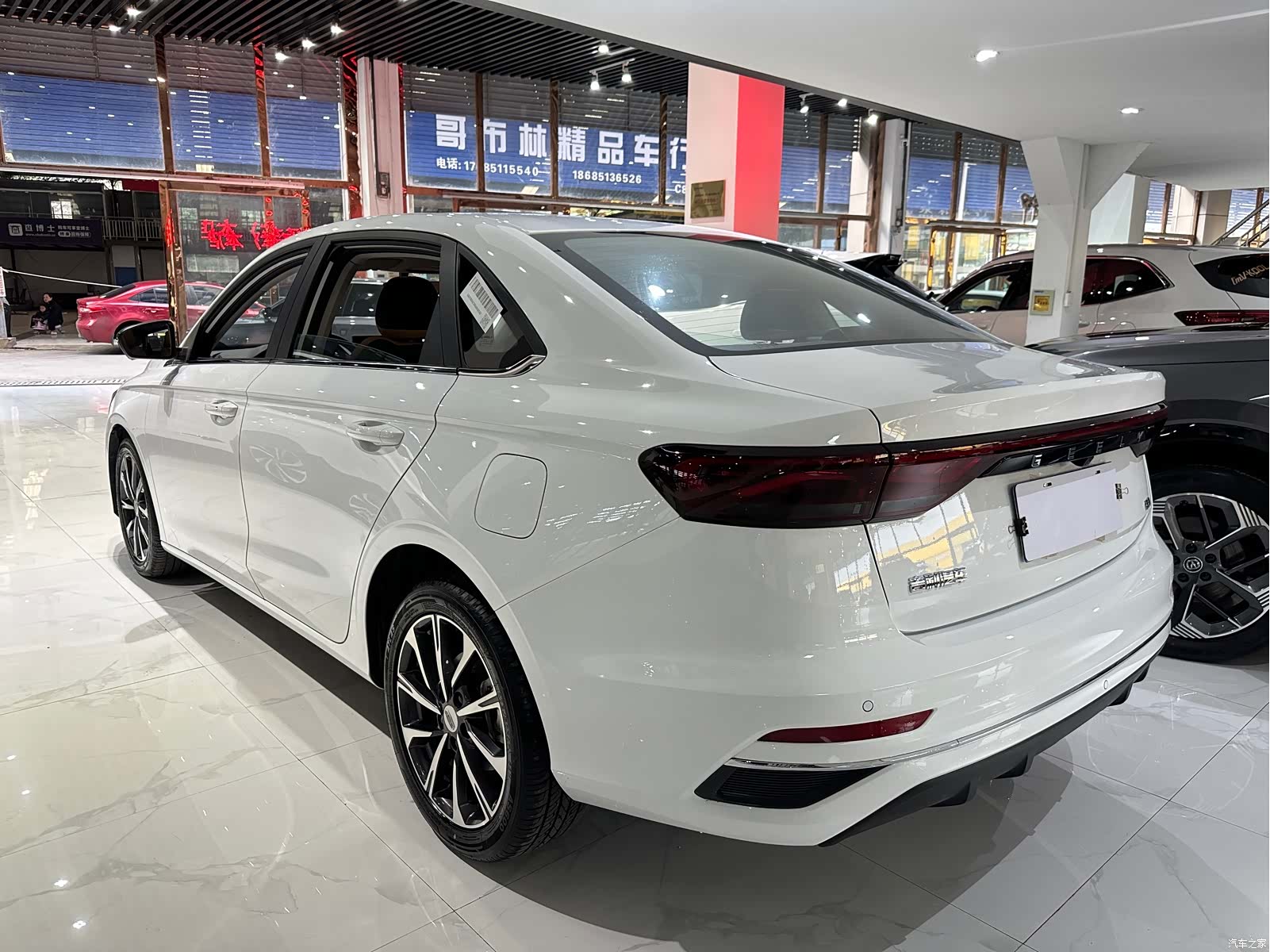 Geely Emgrand, 2025 4